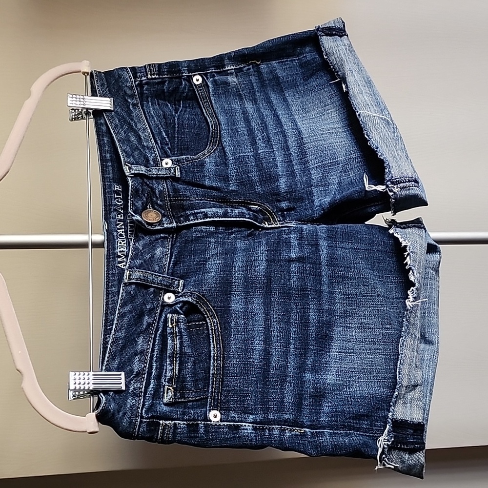 "A.E.O." Jean Shorts 💙 - Picture 3 of 9
